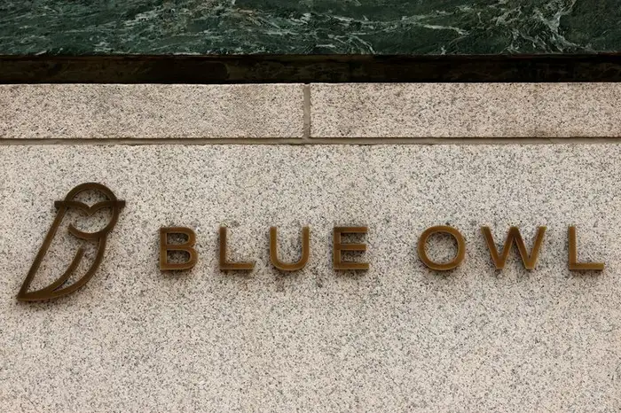 Investors Are Fleeing Private Credit — Blue Owl Just Got Hit With $5.4 Billion in Withdrawal Requests