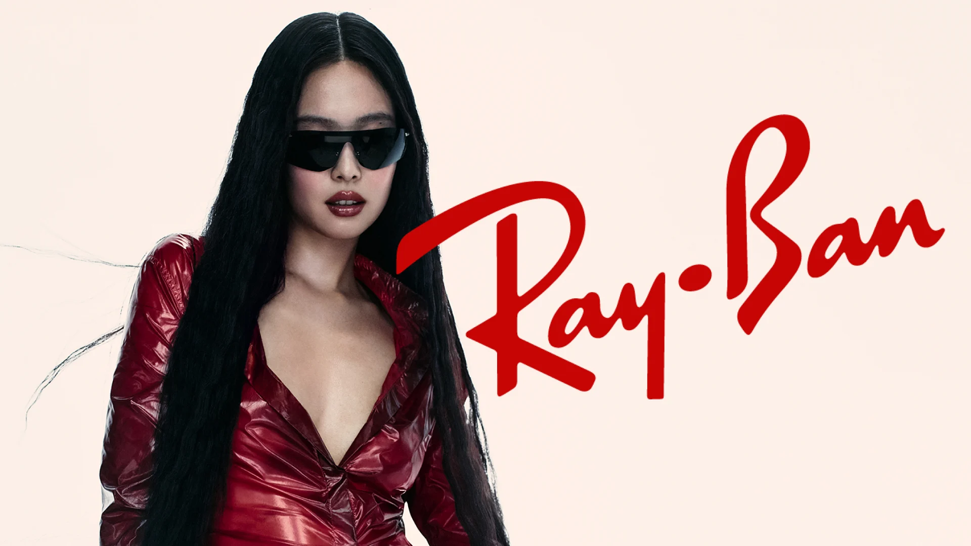 blackpinks-jennie-is-now-the-face-of-ray-ban-and-it-makes-perfect-sense