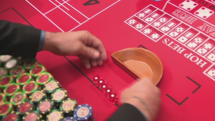 first-vegas-style-casino-opens-in-new-york-city-after-decade-long-wait