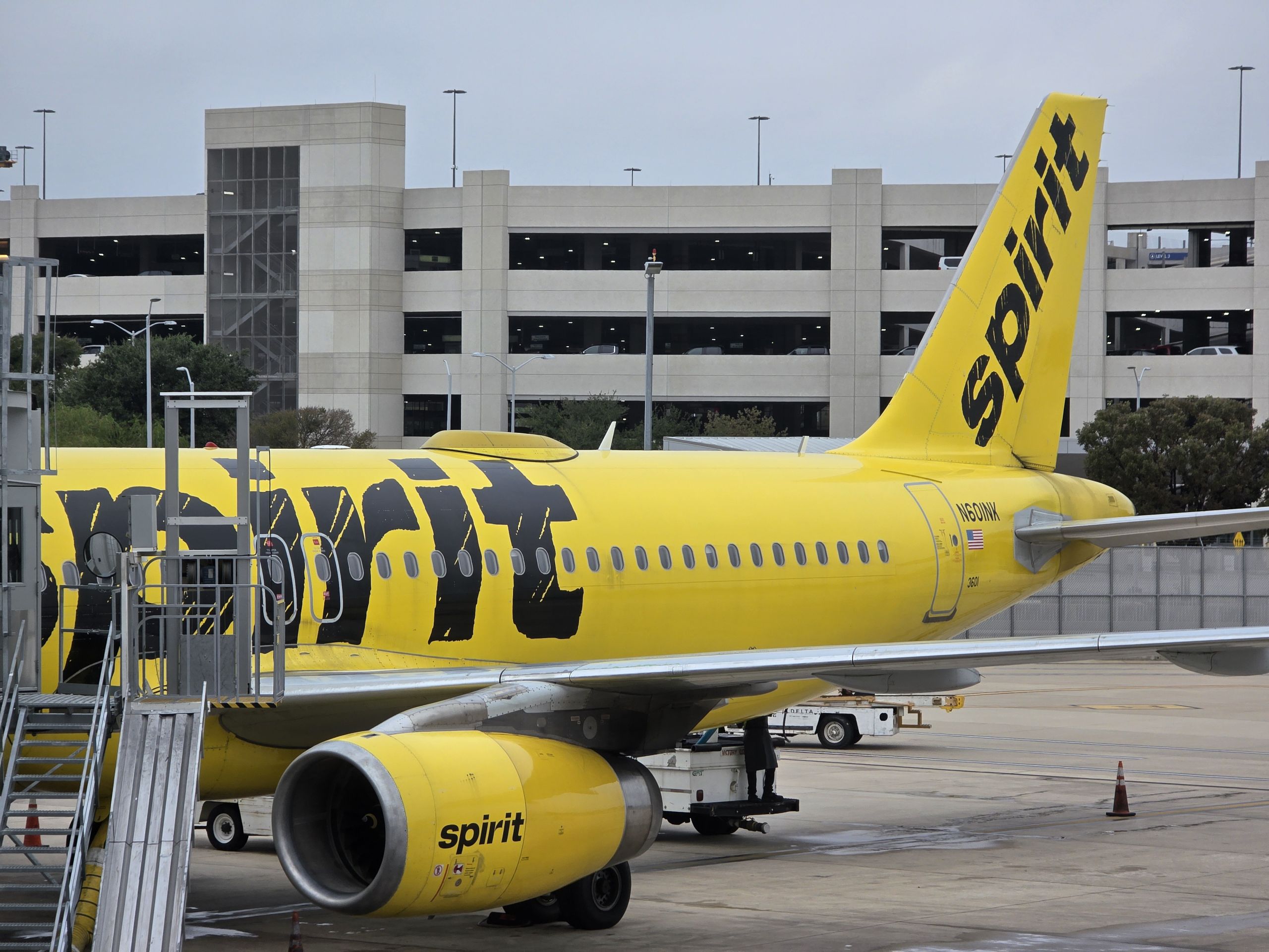 tiktoker-launches-bold-plan-to-buy-spirit-airlines-after-sudden-collapse-sparks-massive-online-movement