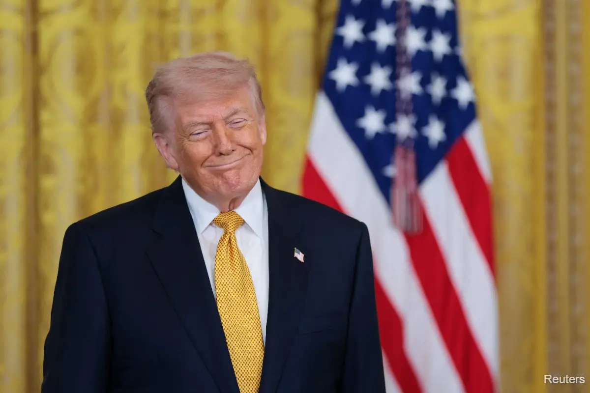 trump-predicts-swift-end-to-iran-war-as-tehran-reviews-us-peace-proposal
