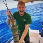 Spearfisher Killed in Great Barrier Reef Shark Attack: Australia's Second Fatal Encounter in Just Over a Week 6 Spearfisher Killed in Great Barrier Reef Shark Attack