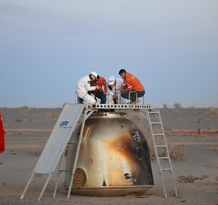 Shenzhou 21 Return: Chinese Astronauts Land After Record Mission and Spacecraft Swap