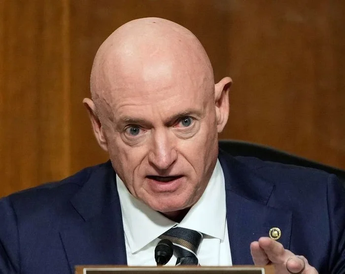 Hegseth Calls for Mark Kelly Pentagon Investigation Again Over US Weapons Stockpile Remarks