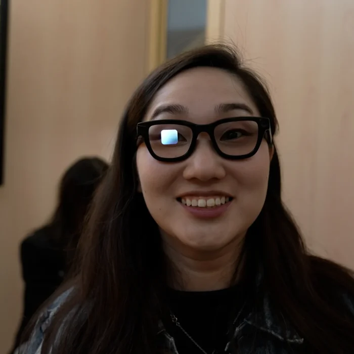 Google’s Smart Glasses With a Screen: Is It Quietly Downplaying the Display to Avoid Another Google Glass Moment?
