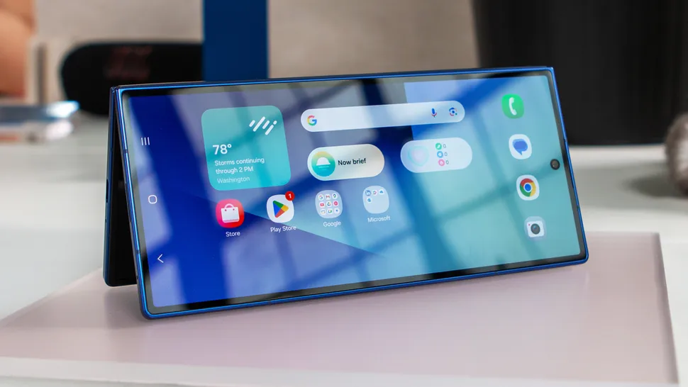 galaxy-z-fold-8-wide-leak-reveals-one-key-camera-feature-is-missing