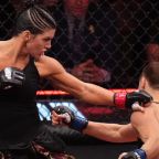 Ronda Rousey Finishes Gina Carano in 17 Seconds