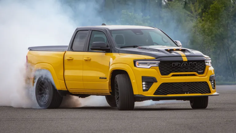 ram-rumble-bee-2027-a-new-super-truck-lineup-picks-up-where-the-srt10-left-off