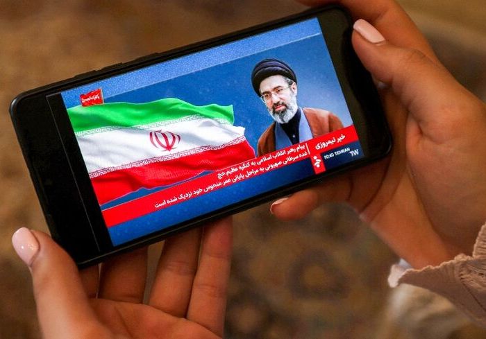 ‘This Isn’t Freedom’: Anger, Anxiety and Tears as Iran’s Internet Flickers Back After 88-Day Blackout