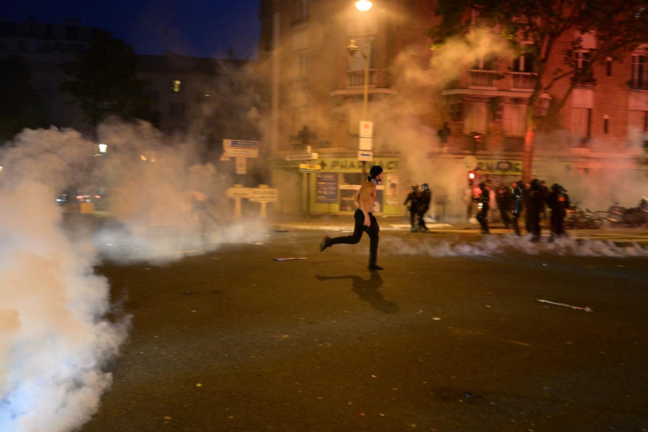 hundreds-detained-across-france-as-psg-champions-league-victory-sparks-violent-clashes
