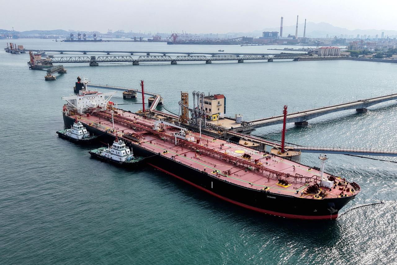 oil-prices-plunge-as-possible-us-iran-deal-sparks-global-market-optimism
