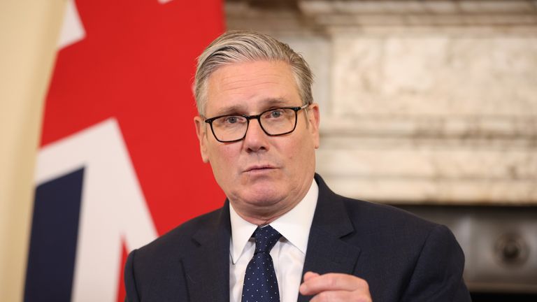 keir-starmer-calls-antisemitism-a-national-crisis-as-downing-street-talks-begin