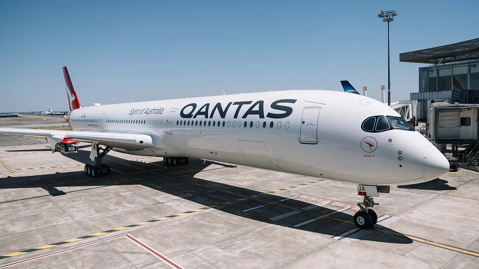 qantas-set-to-launch-worlds-longest-flight-22-hours-nonstop-from-london-to-sydney
