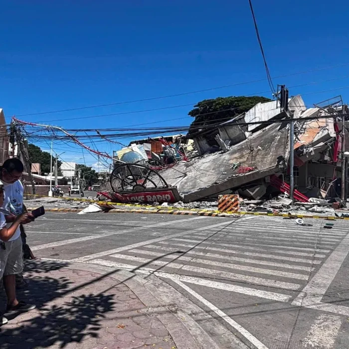 Deadly 7.8 Earthquake Devastates Southern Philippines, Killing 37 and Displacing Over 20,000