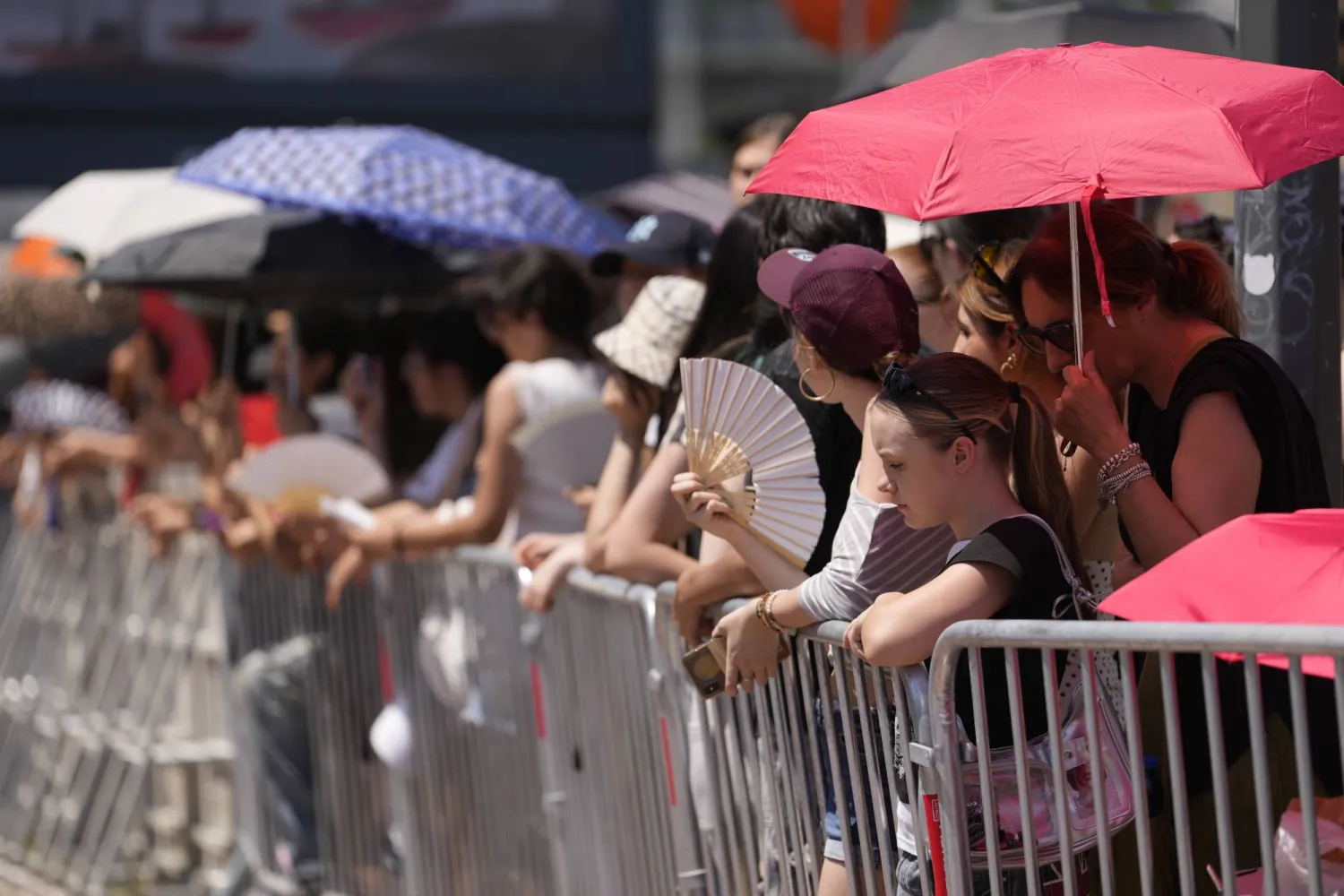europe-swelters-under-record-heatwave-as-germany-braces-for-40c-and-england-issues-warnings