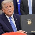 Trump's Religious Liberty Commission Challenges Church-State Separation in New Report 8 Trump's Religious Liberty Commission Challenges