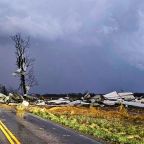 Tornado Watch Extended for Eight Southeast Michigan Counties as Severe Storms Roll Through 5 Tornado Watch Extended for Eight Southeast Michigan Counties