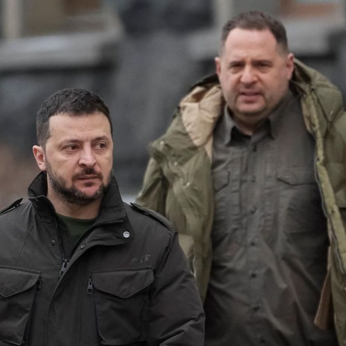 From Power Broker to Crowdfunding Bail: The Stunning Fall of Zelensky’s Right-Hand Man