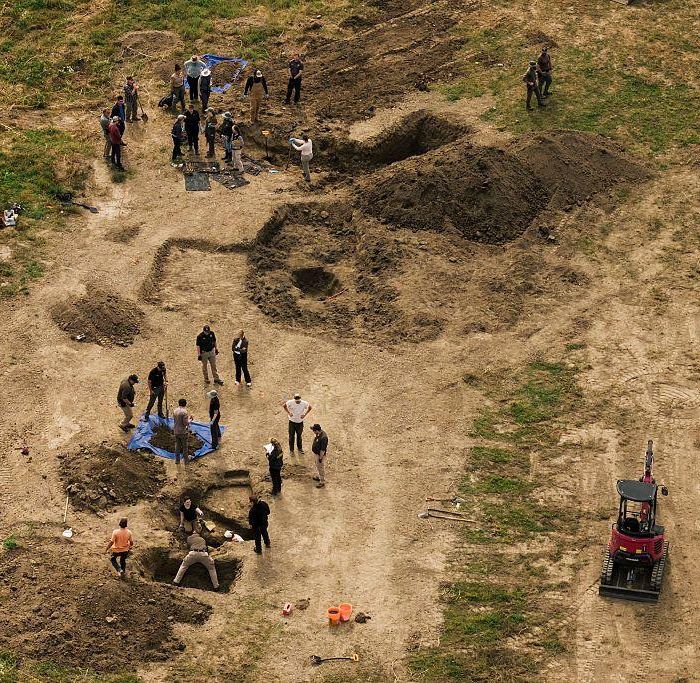 Grim Discovery: 117 Dead Dogs Unearthed at California ‘No-Kill’ Sanctuary