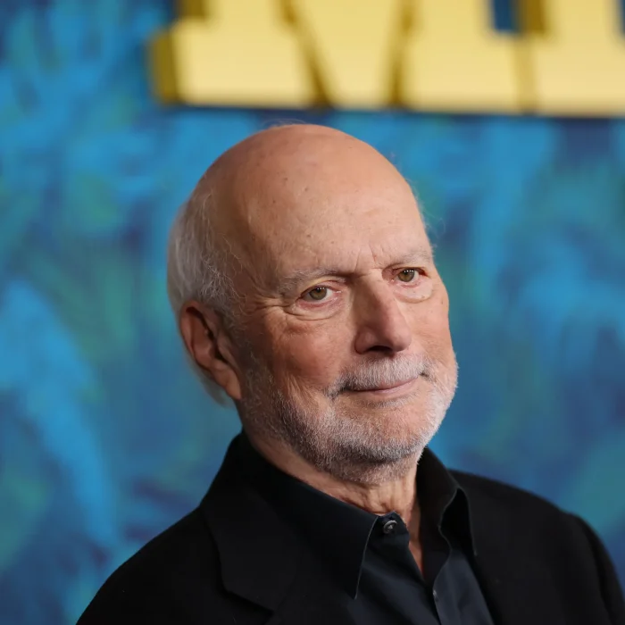 James Burrows, the Legendary Director Behind “Cheers,” “Friends,” and “Will & Grace,” Dies at 85