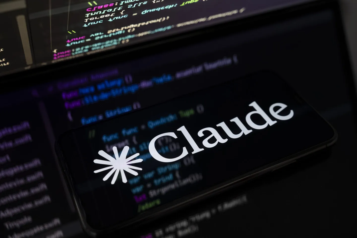anthropic-reverses-course-on-hidden-safeguard-that-could-have-sabotaged-ai-researchers-using-claude