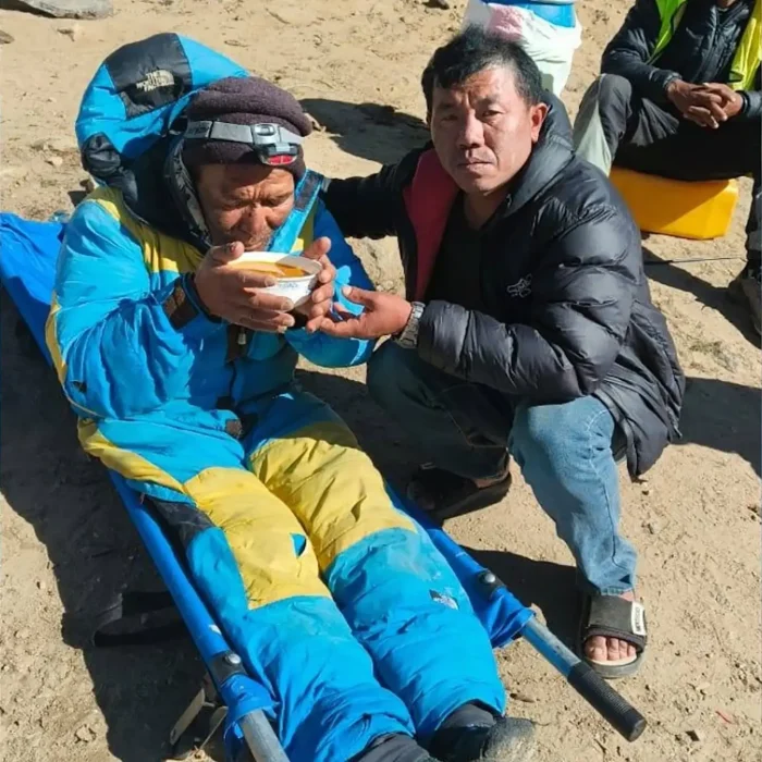 Miracle on Everest: Guide Given Up for Dead Found Alive After Six Days