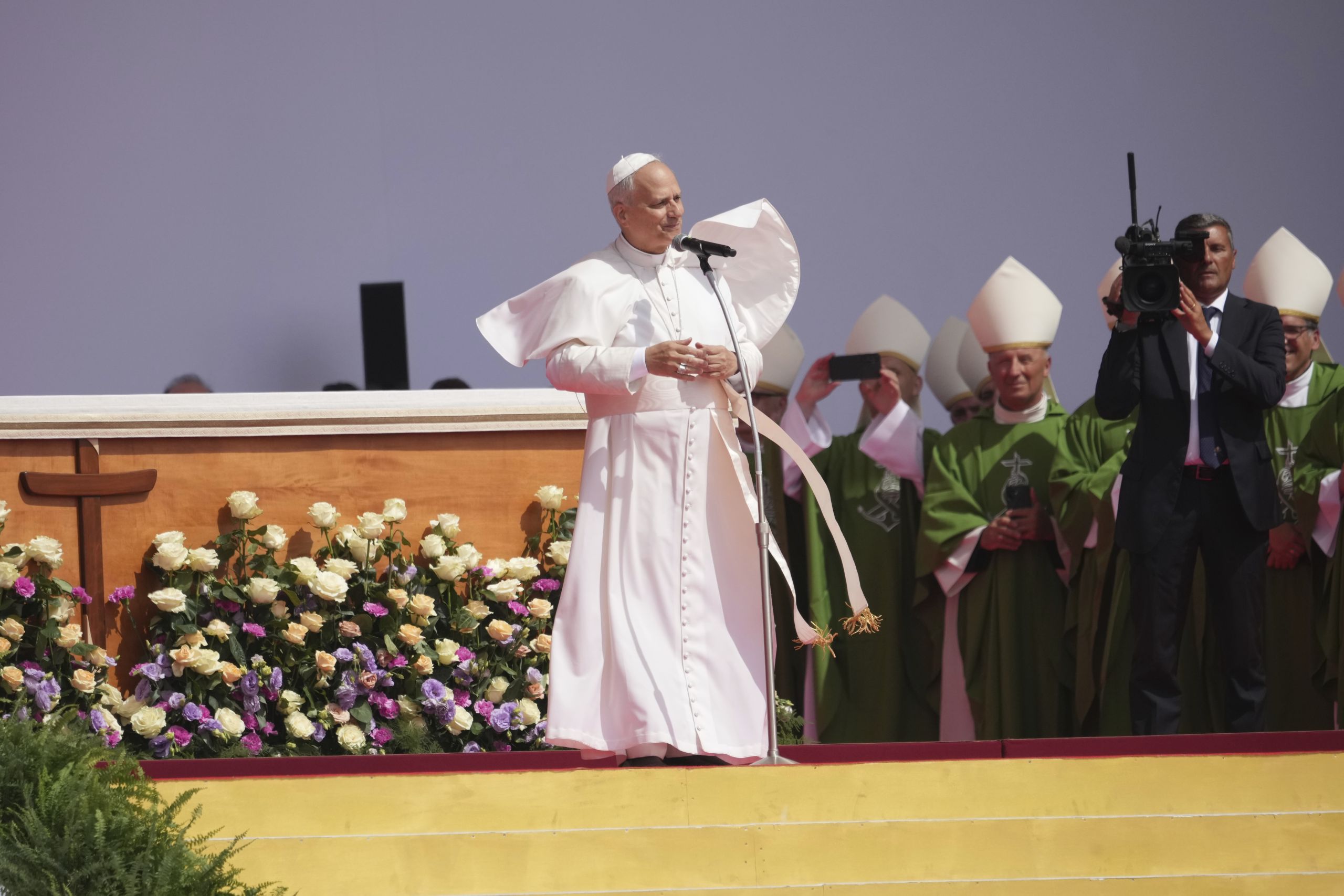 pope-leo-xivs-bold-challenge-to-a-1000-year-old-catholic-teaching-on-war