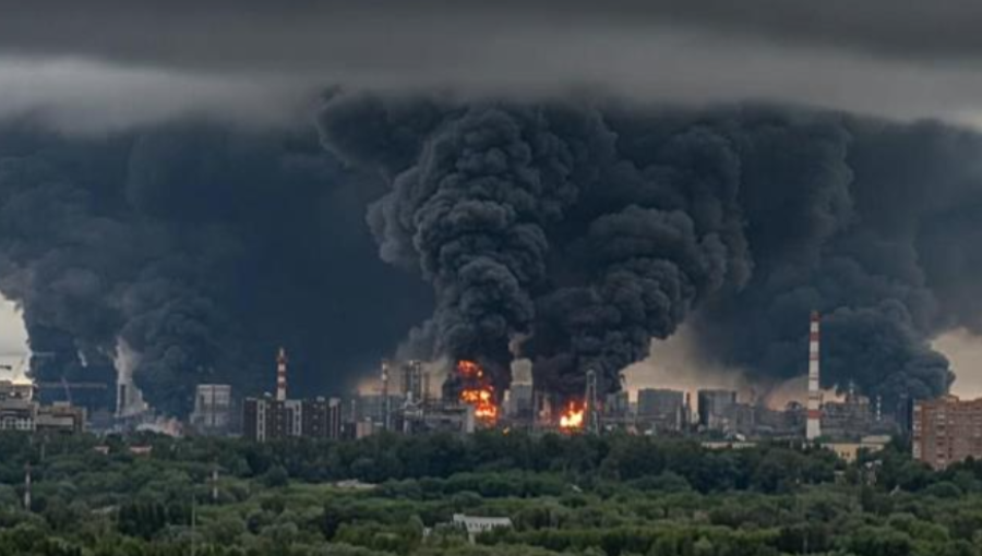 ukraines-largest-drone-strike-on-moscow-sparks-fuel-shortage-fears