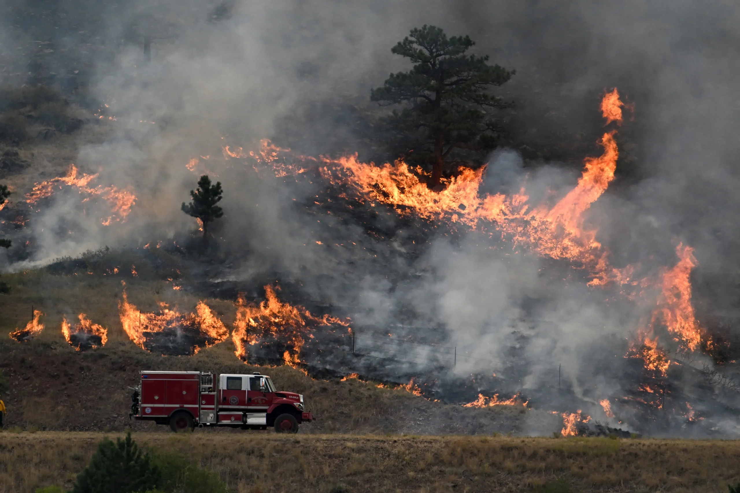 wildfires-rage-across-colorados-western-slope-as-evacuations-mount