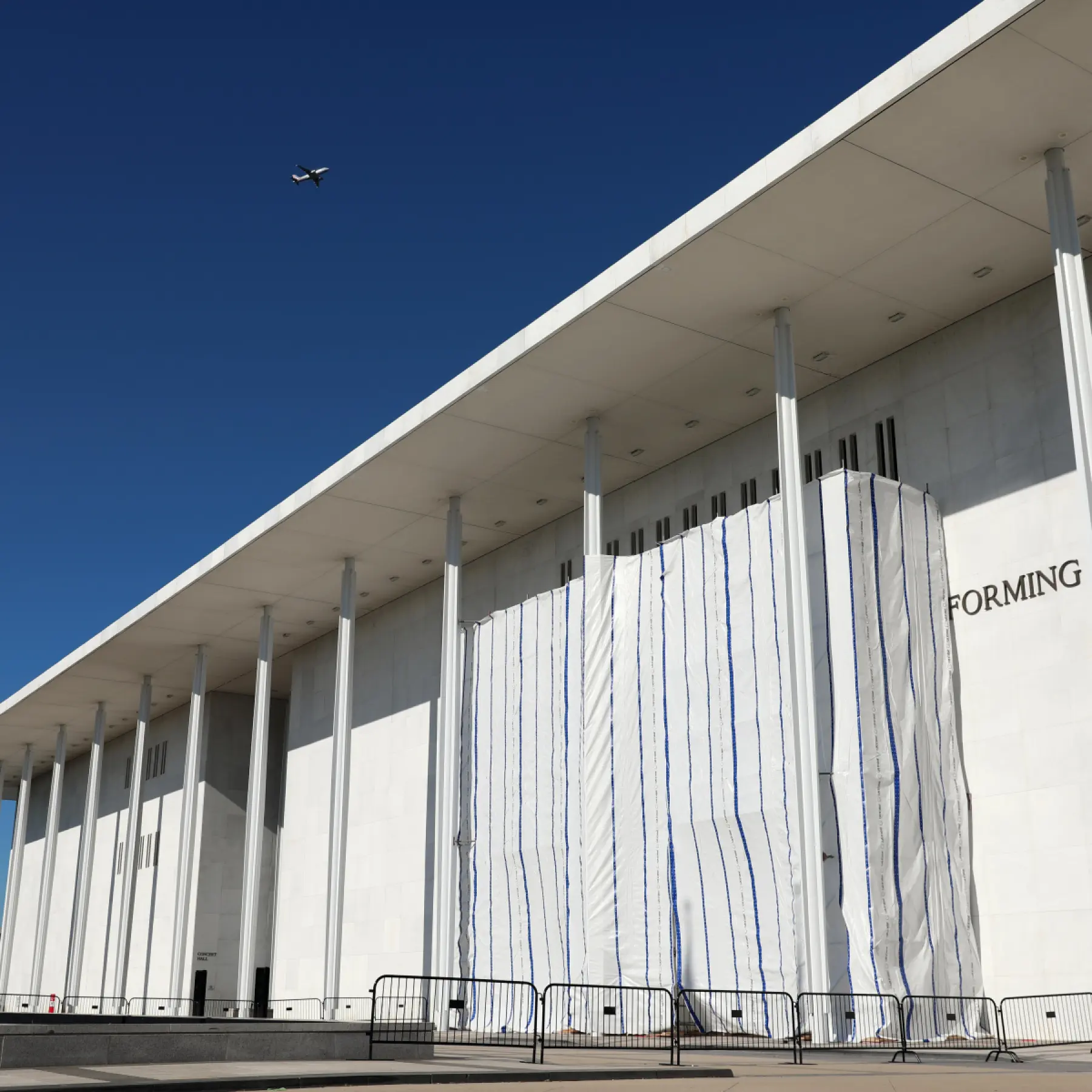 why-a-mysterious-tarp-still-covers-the-kennedy-center-after-trumps-name-came-down