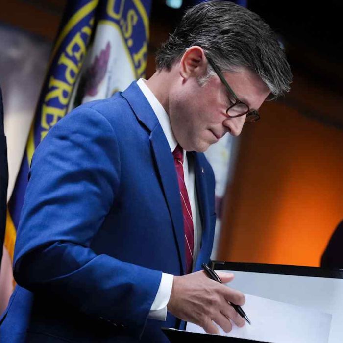 House Defies Trump: Congress Moves to Limit Presidential War Powers Over Iran