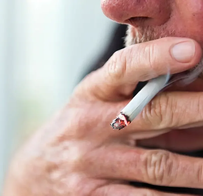 Switching From Cigarettes to Vapes Linked to Higher Risk of Serious Eye Diseases, Study Finds