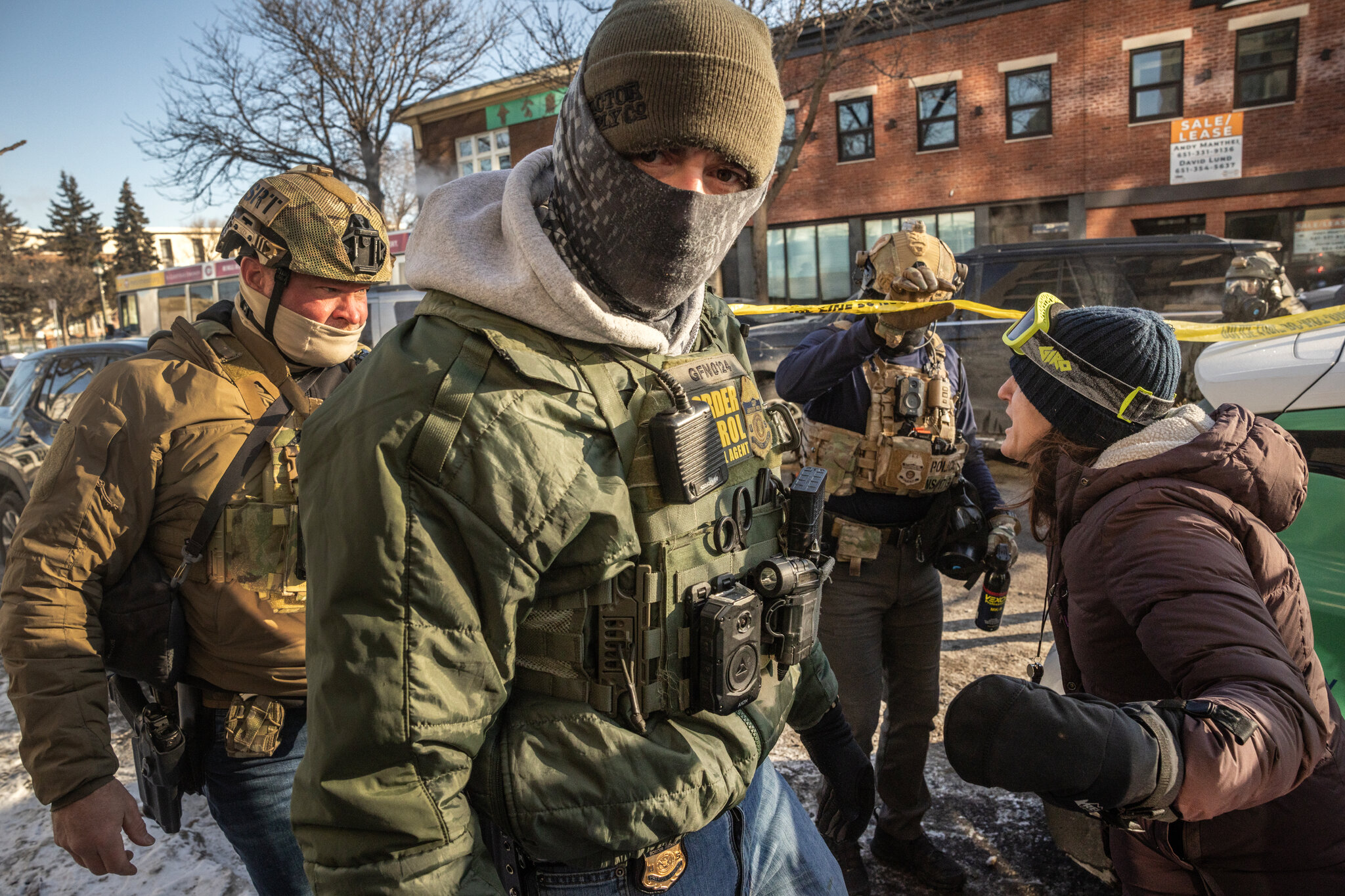 why-arent-ice-agents-wearing-body-cameras-during-deadly-shootings-inside-the-accountability-crisis