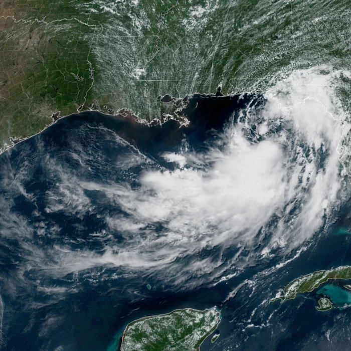 Tropical Storm Bertha Hugs the Gulf Coast, Bringing Rain, Surge and Flash Flood Risk