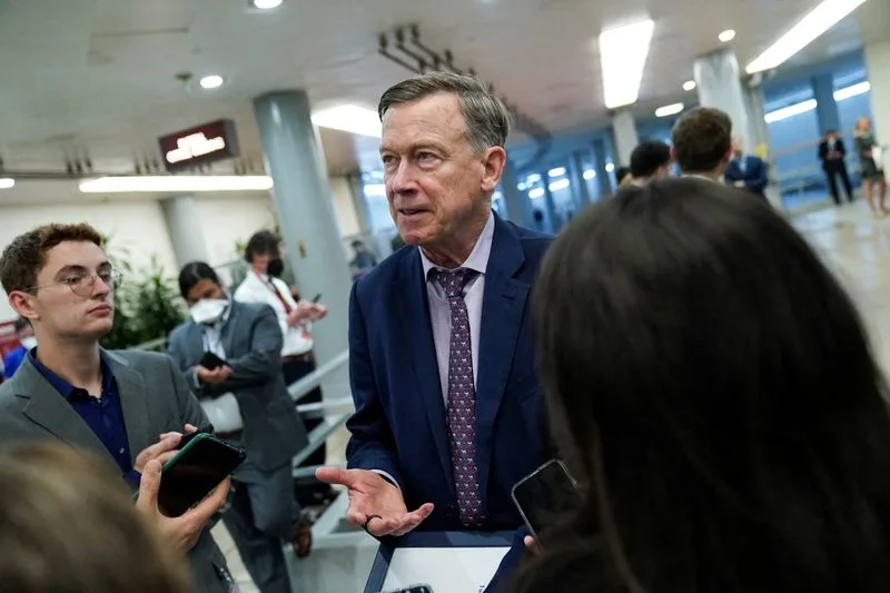 hickenlooper-holds-off-progressive-challenger-in-colorado-slowing-the-democratic-lefts-surge