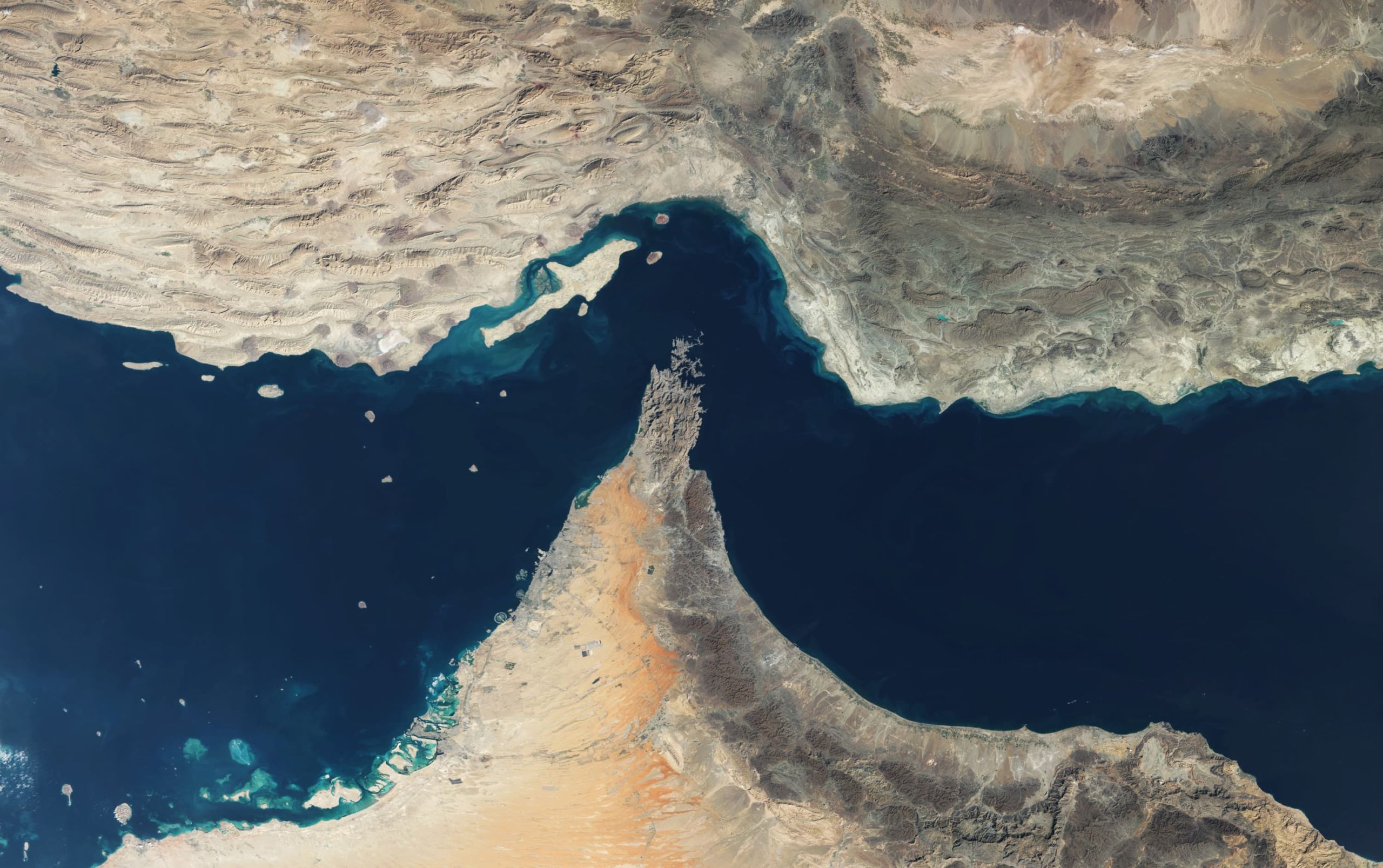 iran-digs-in-on-control-of-the-strait-of-hormuz-setting-up-a-showdown-with-washington