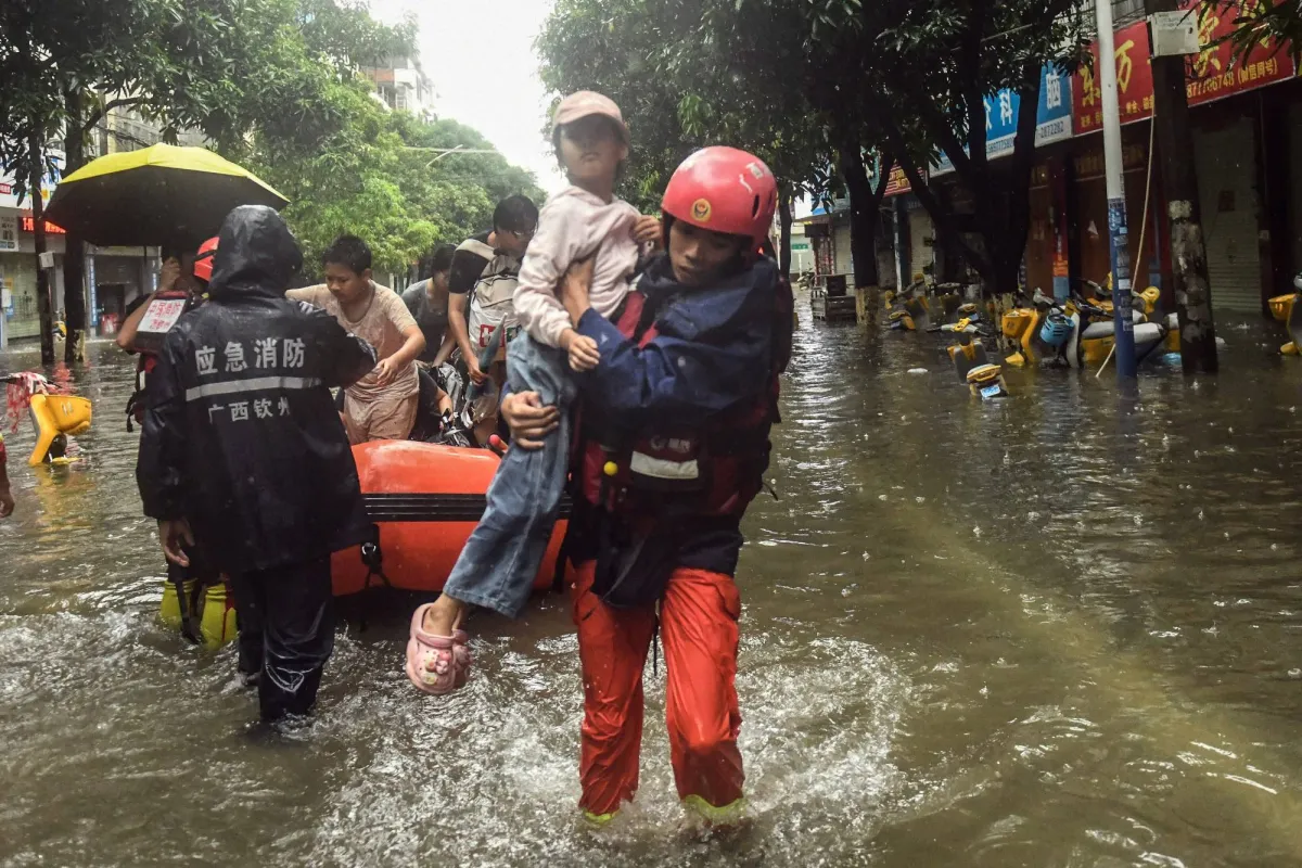 deadly-floods-devastate-southern-china-as-39-die-and-a-new-typhoon-threatens-the-coast