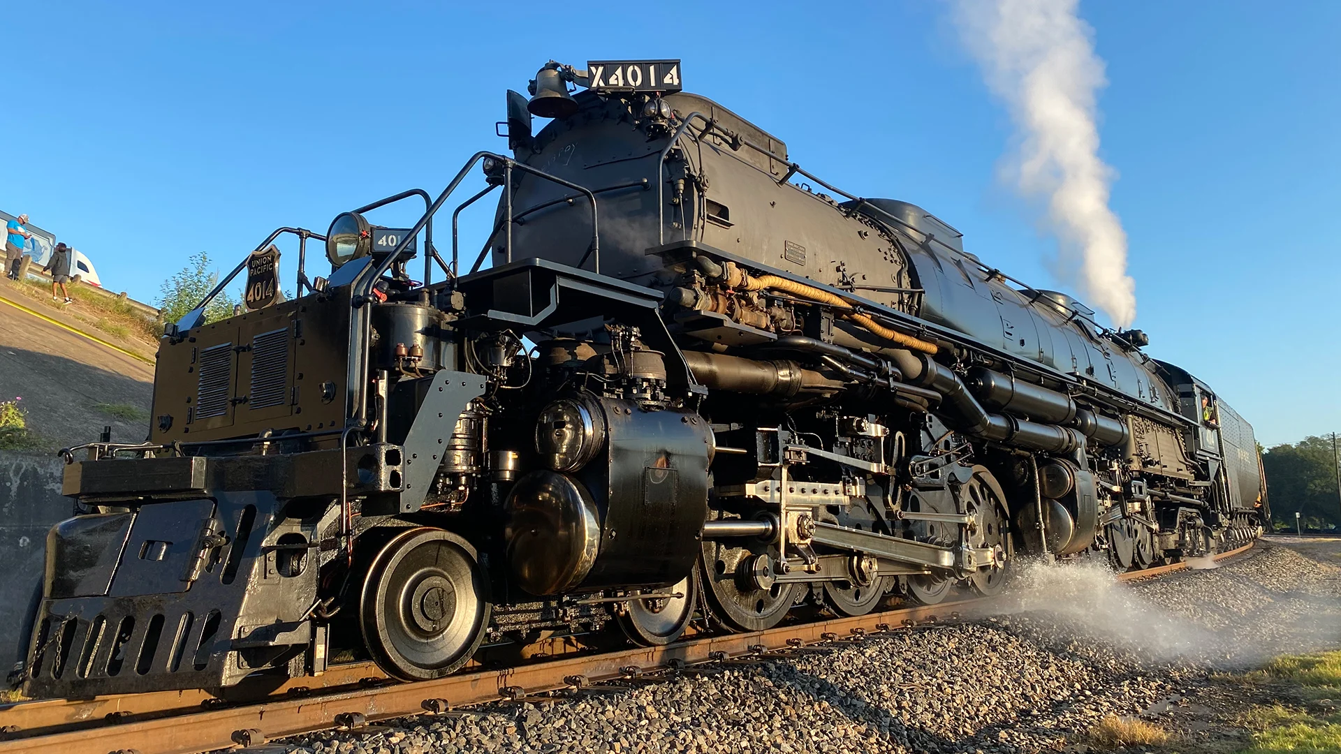 extreme-heat-turns-historic-big-boy-train-viewing-into-mass-casualty-emergency-in-pennsylvania