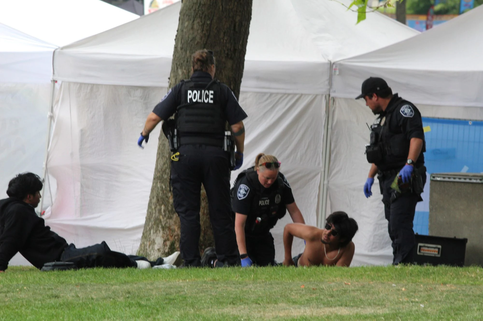 gunfire-erupts-at-bite-of-seattle-two-killed-toddler-among-the-wounded