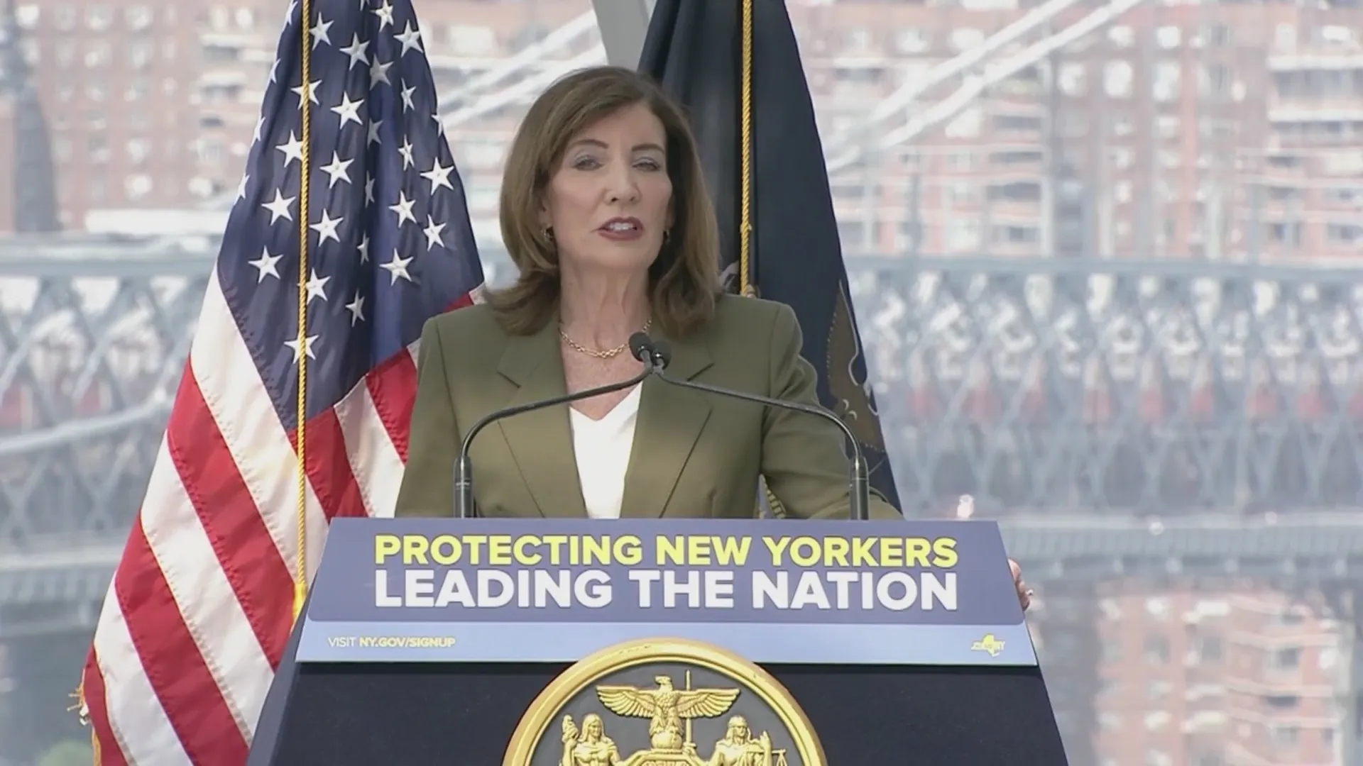 new-york-pauses-data-center-boom-hochuls-executive-order-freezes-approvals-until-2027