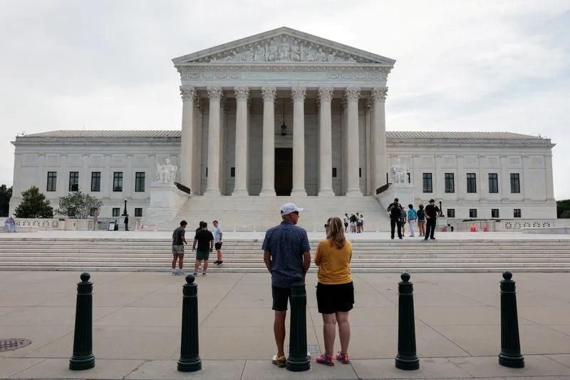 supreme-court-clears-path-for-texas-to-limit-minors-app-store-access-amid-ongoing-legal-fight