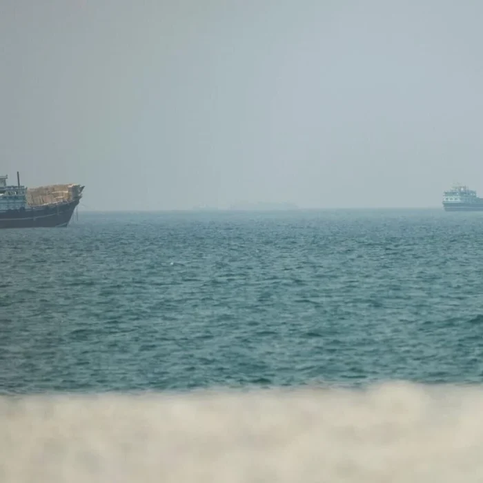 Ship Traffic Drops Through Strait of Hormuz as US Reinstates Iran Blockade