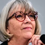 Congress Puts the Smithsonian on Trial