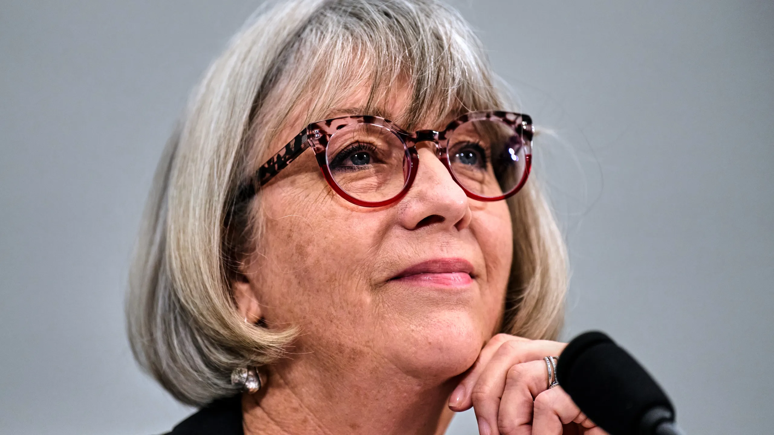 congress-puts-the-smithsonian-on-trial-over-how-america-tells-its-own-story