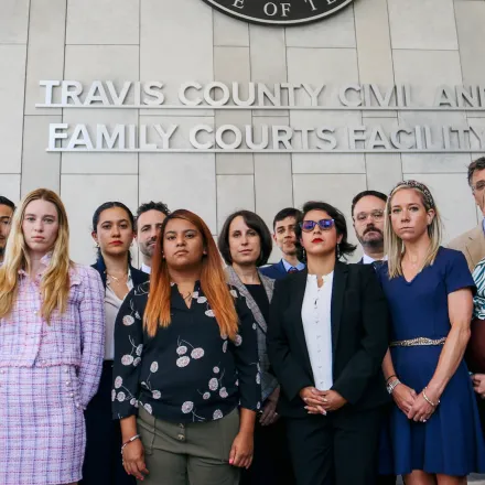 texas-appeals-court-overturns-injunction-against-houston-midwife-in-landmark-abortion-case