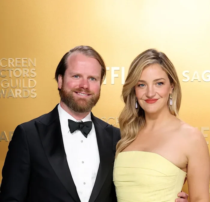 Abby Elliott Files for Divorce From Producer Husband Bill Kennedy After Nine Years