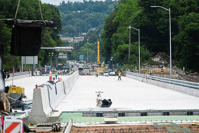 Parkway East Bridge to Reopen Monday, More Than a Week Ahead of Schedule