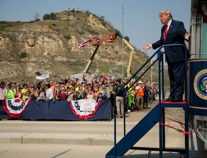 Small-Town Excitement in Medora as Crowds Gather Hoping to See President Trump