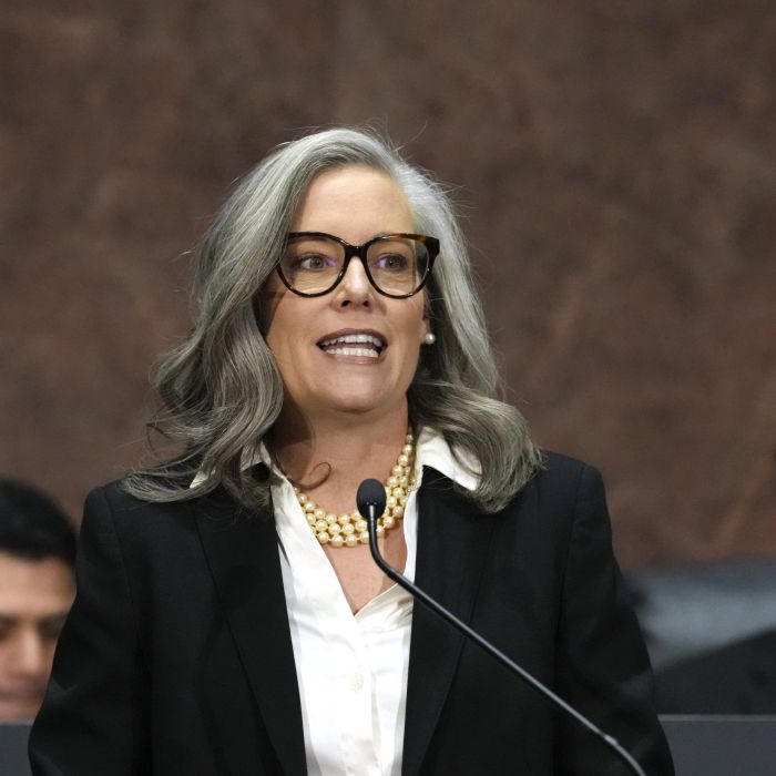 Trump’s Grip on Arizona Tightens as Republicans Set Up a Governor’s Showdown With Hobbs