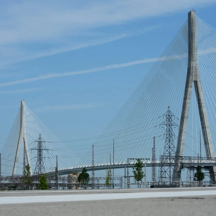 Gordie Howe Bridge Opens Amid Tariff Tensions as Canada Marks a Decades-Long Wait
